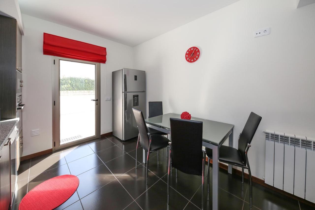 נאזרה Apartamento Lusitano מראה חיצוני תמונה